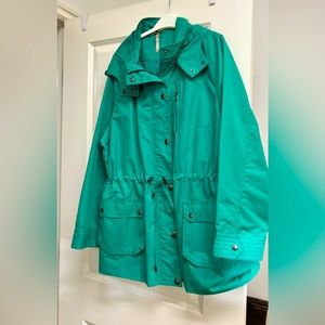 Ladies 1X Fall / spring jacket.